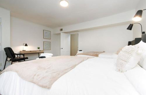 Stunning Apt w Rooftop & Game Room - Sleeps 10 - Foto 10