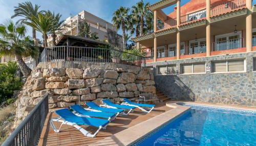 Villa Leandro, First Line Villa with amazing sea views and private access to the sea! - Foto 2