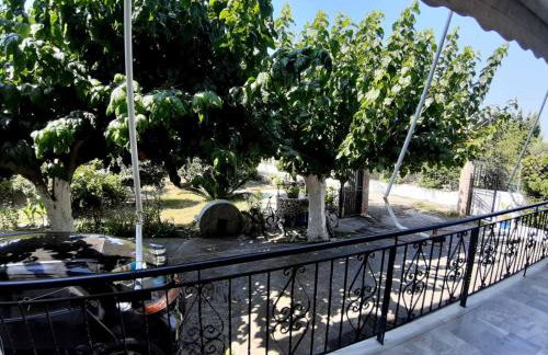 Glyfada's Family Apartment - Photo 19