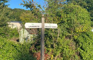 Tranquil Retreat at River Valley Country Park - Photo 42