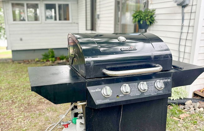 Portage Lakeside Cabins - Photo 3