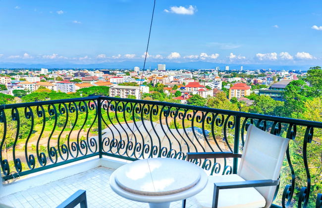 Hillside Plaza & Condotel 4 Downtown - Photo 55