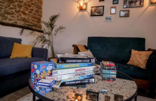 Proche PuyDuFou - Gite Maison La Roulière - Foto 13