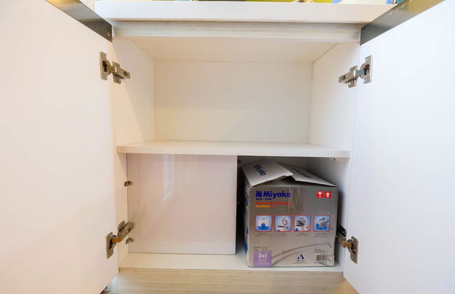 Spacious Studio Room at Green Pramuka Apartment - Foto 20