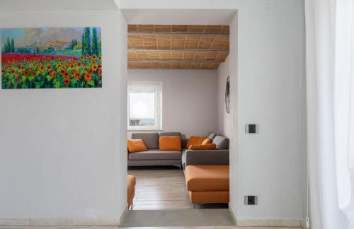 Villa Acquaviva with Panoramic, Private Pool and Gym - by PosarelliVillas - Foto 33