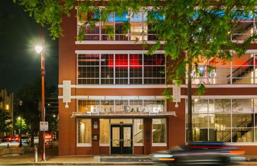 The District at Hogg Palace, A Wyndham Hotel - Foto 80