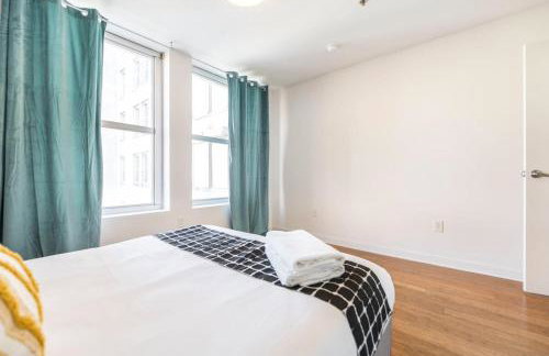 Center of DT walking distance to many venues - Foto 14