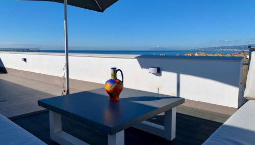 Four bedroom penthouse in Torrox - Photo 3