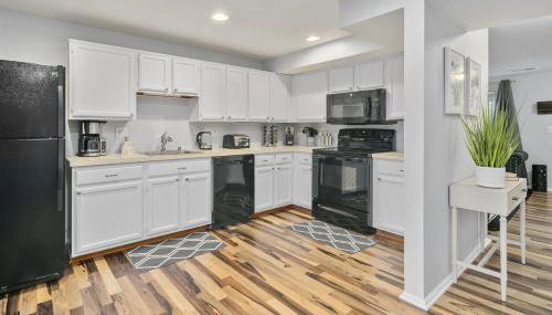 Modern, Office, Fast WiFi, 40 Mins to DC - Foto 2