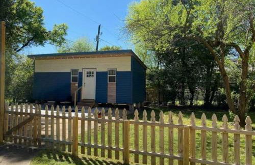 Bumblebee Mansion w Tiny Home Historic Modern - Foto 38