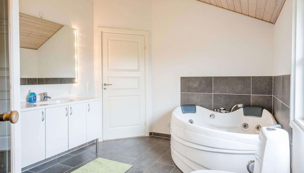 6 Person Holiday Home in Tarm - Photo 3