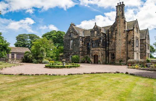 Hodroyd Hall - Foto 1