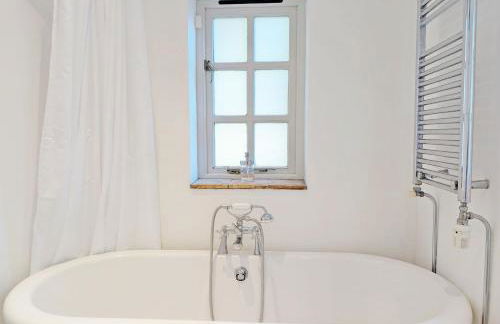 Courtyard Cottage, Pulborough - Foto 35