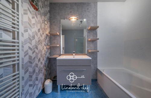 Cœur de Sarthe - Maison 20pers - Balnéo - BBQ - Foto 11