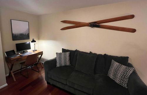 Near Skiing and Hiking Inviting Retreat in Victor! - Photo 13