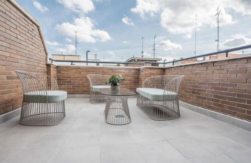 Iconic Suites - Photo 82