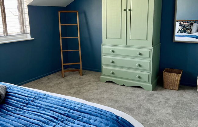 Outstanding 3 Bedroom Townhouse in Hertford - Photo 7