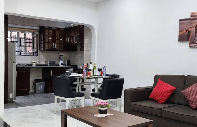 Cozy,quiet & Fantastic- Close to Highway - Parking - Foto 19