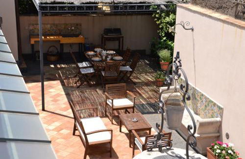 Villa con fascino antico e comfort moderno - Foto 33