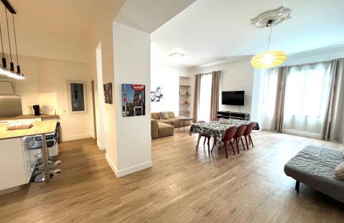 Large Haussmanian appartment in the heart of Nice - Foto 15