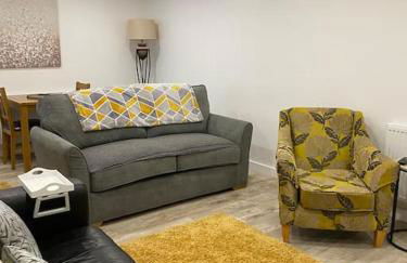 The Lions Den flat at the red lion public house. - Foto 2