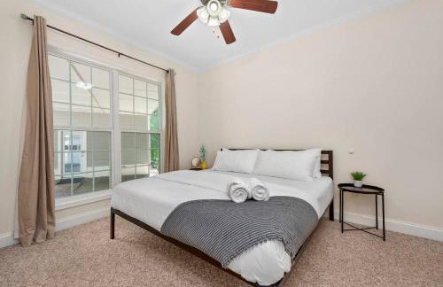 8 Bedroom | Hot Tub | Asheville | Biltmore Lake - Foto 8