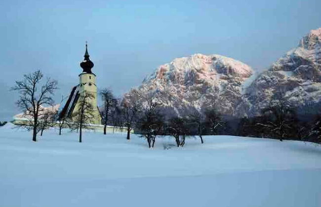 Apartment With Amazing Lake- and Mountain View - Photo 29