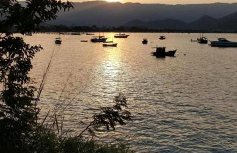 Apto Centro Ubatuba com Varanda Gourmet, Suíte, Piscina e Garagem Privativa Coberta - Foto 53