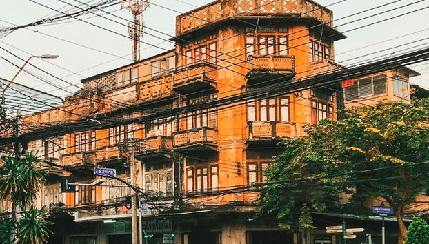 Bangkok Street Art and Food – Half-Day Walking Tour - Photo 2