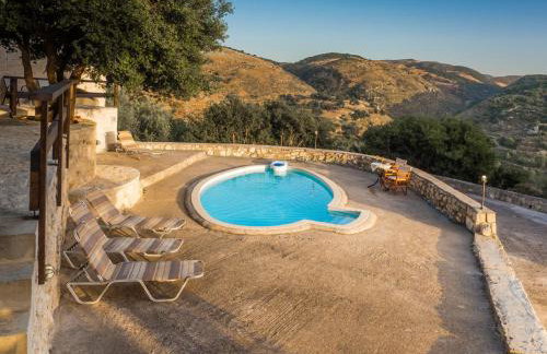 Stone Built Private villa Limeri with pool, BBQ & Shaded Patio - Foto 3