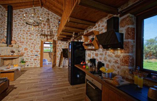 Seafront Villa Kallia & George, By IdealStay Experience - Foto 7