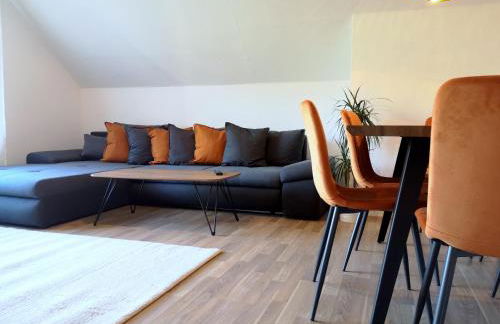 Family-Apartment mit Balkon, Küche, Parkplatz & Waschmaschine - Foto 6