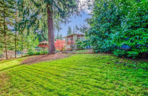 Parkside Escape Oasis in Bellevue fully fenced - Foto 3