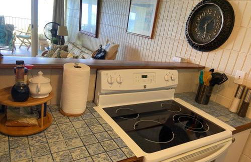 Aloha Beach Retreat, Ocean Front With AC - Foto 24