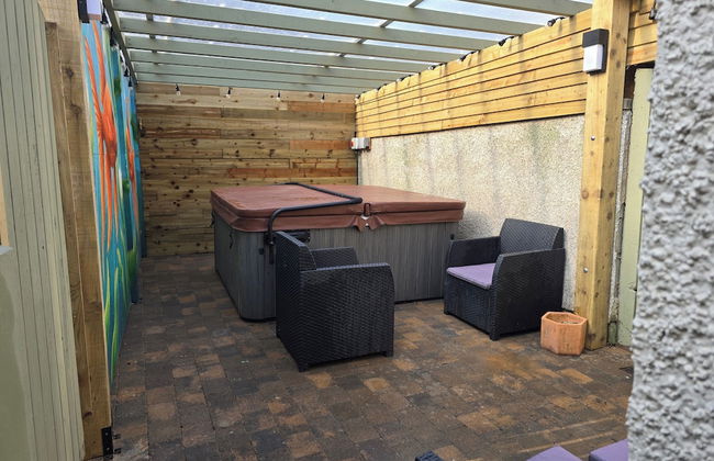 Eden Rose Cottage in Morecambe hot tub - Foto 27