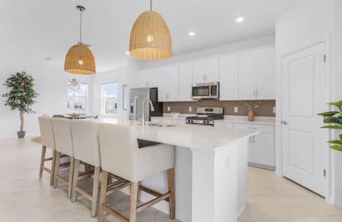 Babcock National Coach Crisp, Elegant and Serene - Foto 28