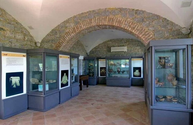 Tour "Costa del Mito" in scooter da Marina di Camerota - Foto 15