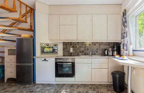 Strandtraum Lobbe Fewo 20 bis 4 Personen, auf Anfrage mit Strandkorb - Foto 17