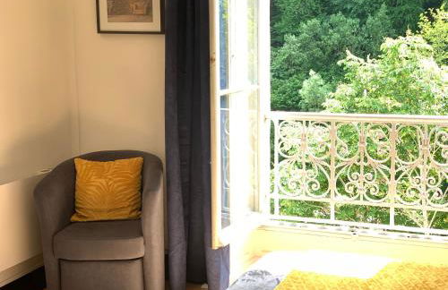 PYRENE HOLIDAYS- Location studio - voyage et cure thermale Capvern les Bains - Foto 1