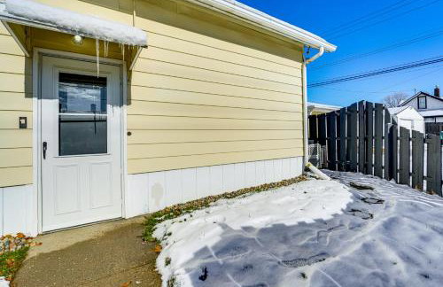 Clawson Home with Garage Walk to Stores and Dining - Photo 19