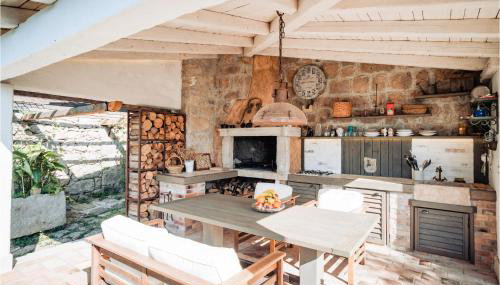 Amazing Apartment In Gruda - Foto 3