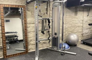 One-Of-A-Kind! Roll Up Garage Door-Pool, Speakeasy - Foto 56