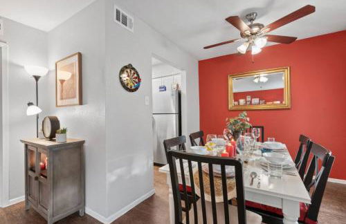 Intimate 2BD TCU Walkable - Foto 28