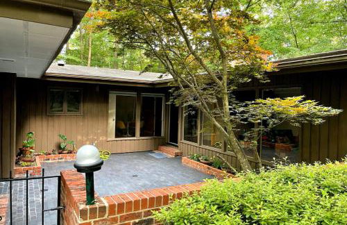 Mid Century Designer House - Large & Unique - Foto 18