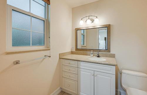 3 Mi to 5th Ave South Quiet Getaway with Garden - Foto 14