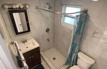 Cozy Studio in Quiet Neighborhood - Foto 15