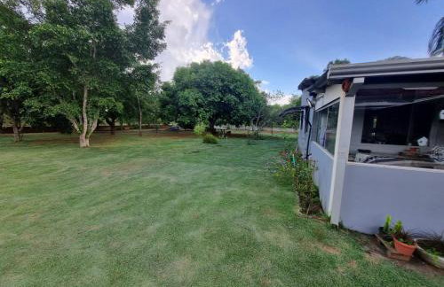 Chácara Cantinho dos Sonhos - Foto 13