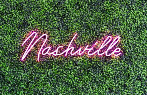 Unit 106 Stylish Condo with Free Parking and Close to Downtown - Foto 21