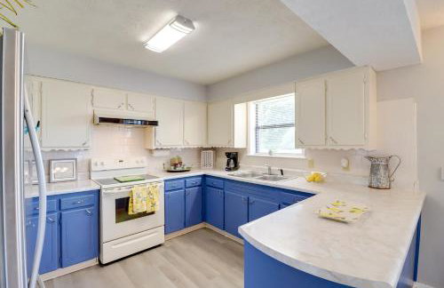 Charming Mountain Home Getaway with Gas Grill! - Foto 10