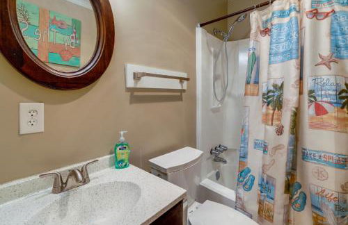 North Topsail Beach Vacation Rental with Balcony! - Foto 17